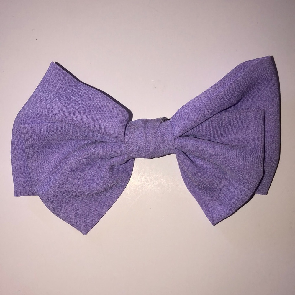 Lavender hair bow